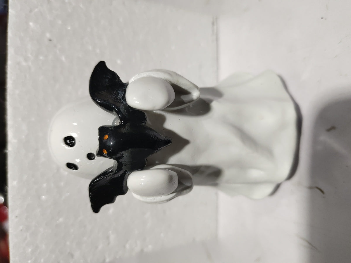 Mini Ghost Halloween Figurine